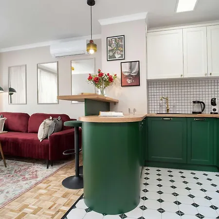 Elegant Jabłońskiego In With Air Conditioning By Renters *